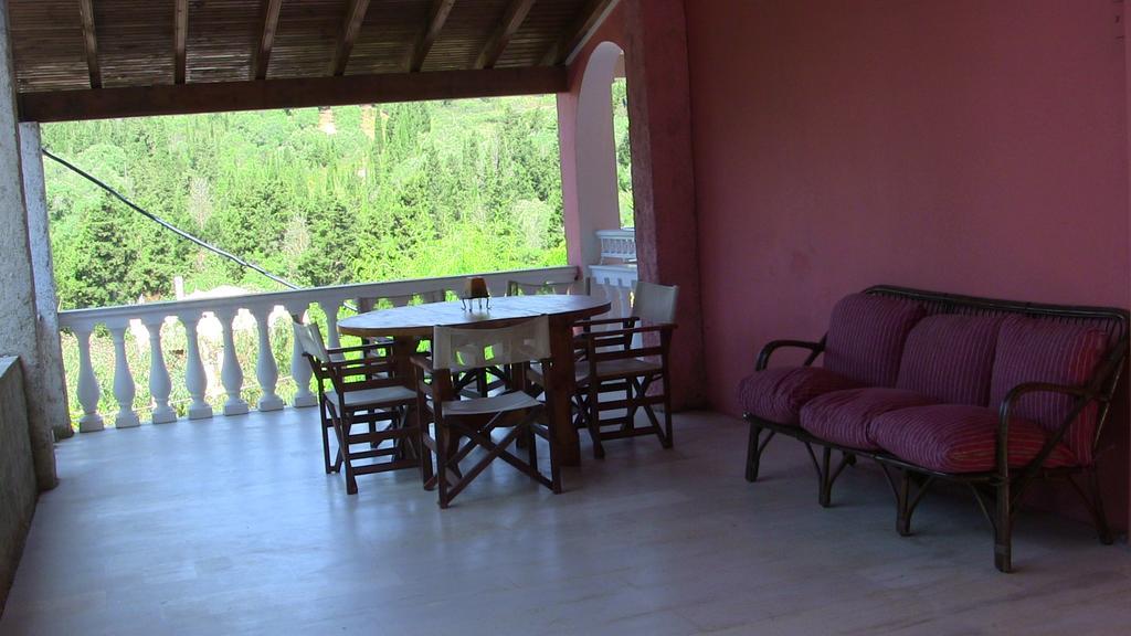 Appartamento Danai Agios Georgios Pagon